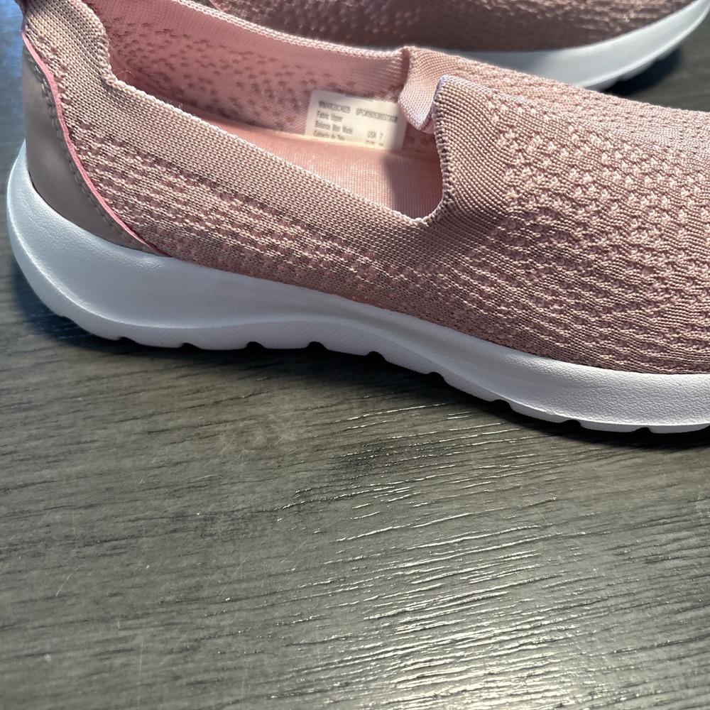 Athletic Works Slip On Comfort Fit Shoes‎ Soft Pink Size 7 - Picture 2 of 7